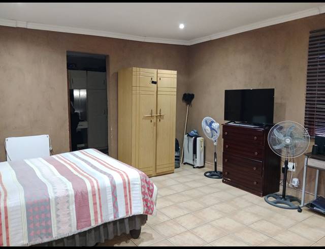 4 BEDROOM HOUSE FOR SALE IN NORTHDALE